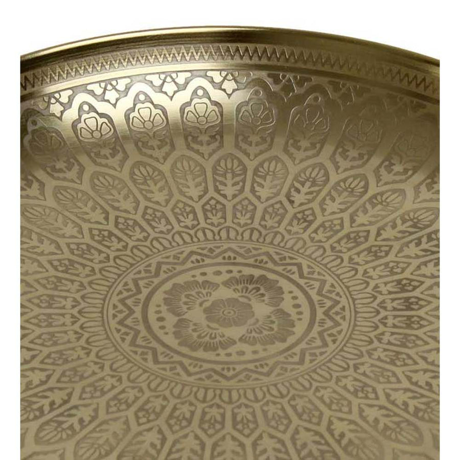 Oriental stílusú, réz színű, maratott keleti indamintákkal díszített fém tálca