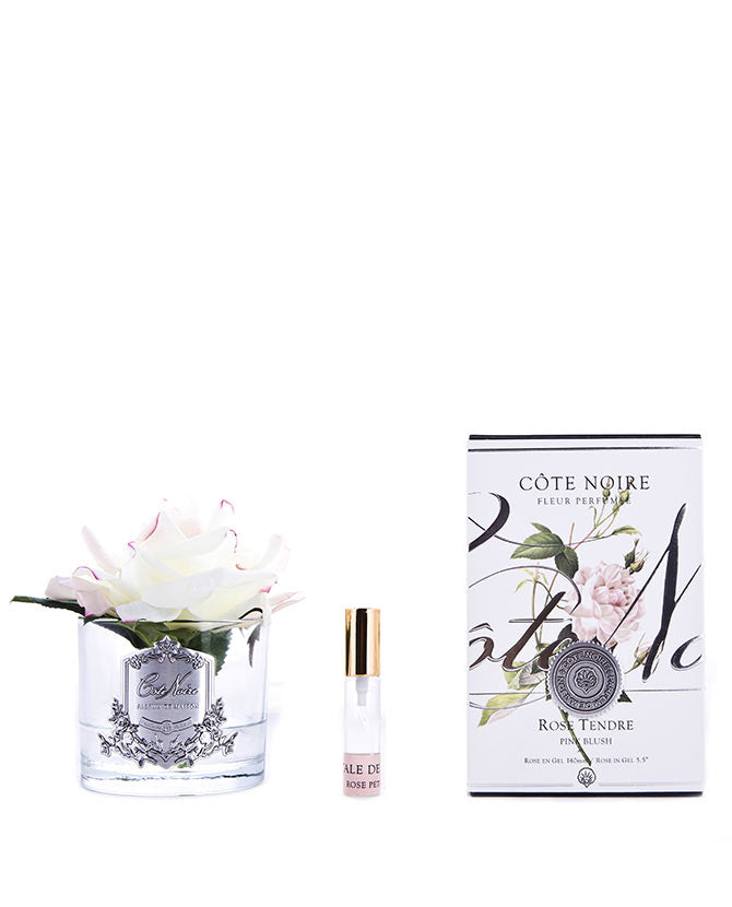 Prémium minőségű, krém színű, rózsa illatú parfümös nyílt virágú rózsafej díszdobozban