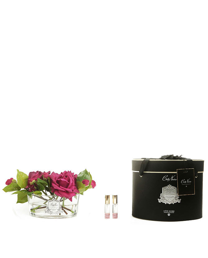 Prémium minőségű, kármin színű, bazsarózsa illatú parfümös rózsakompozíció díszdobozban