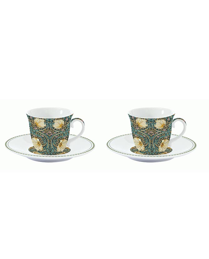 William Morris által tervezett, növényi inda és virágmintákkal díszített, porcelán espresso csésze szett csészealjjal.