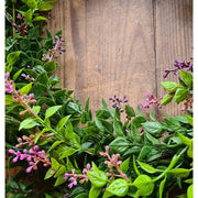 Mesterséges, mű puszpáng bukszus koszorú, rózsaszín virágokkal