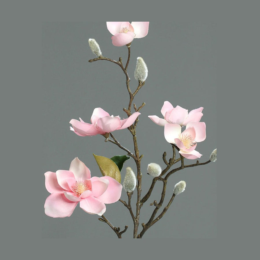 Élethű, rózsaszín színű, virágzó magnólia művirág nyílt és rügyező virágokkal.