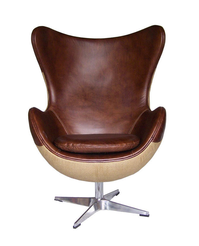 Arne Jacobsen "Egg Chair" fotelje inspirálta kortárs stílusú, szivarbarna bőrrel kárpitozott, tojásfotel zsákvászon burkolattal.