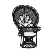 Valódi rattanból készült, fekete színű kézműves páva fotel, ekrü színű ülőpárnával.