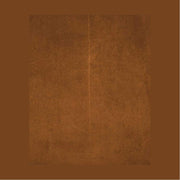 2 db modern retro stílusú, borostyánsárga színű bársonnyal kárpitozott fotel, arany színű fém lábakkal