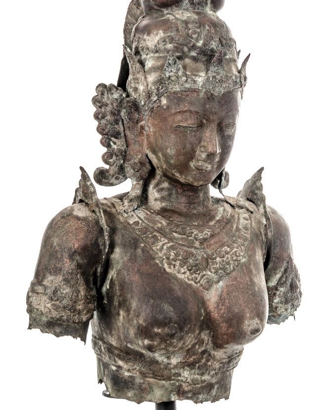 Oriental stílusú, rézből készült patinás balinéz istennő szobor, , kézműves termék