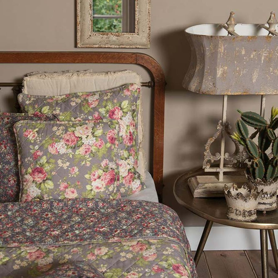 Prémium kategóriás, Shabby Chic stílusú, nagyméretű 74 cm magas, patinás asztali lámpa