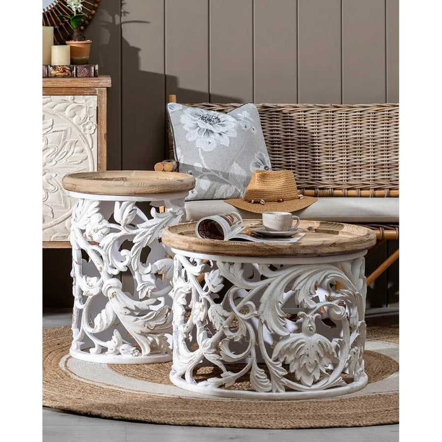 Shabby Chic stílusú, kör alakú, kézműves fenyőfa dohányzóasztal