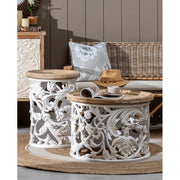 Shabby Chic stílusú, kör alakú, kézműves fenyőfa kisasztal