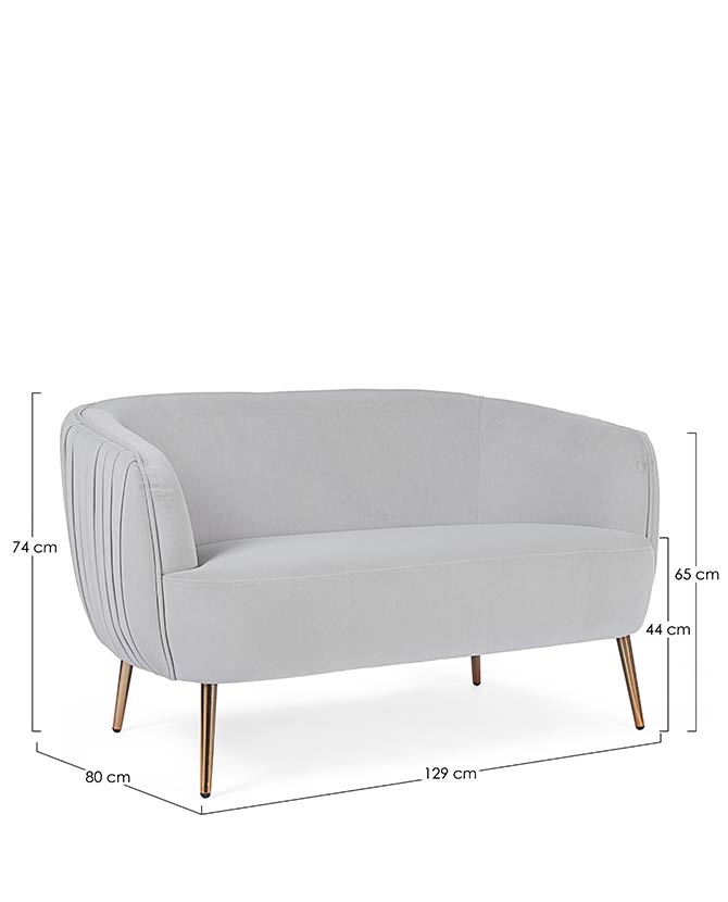 Skandináv stílusú, kétszemélyes kanapé méretjelölésekkel.