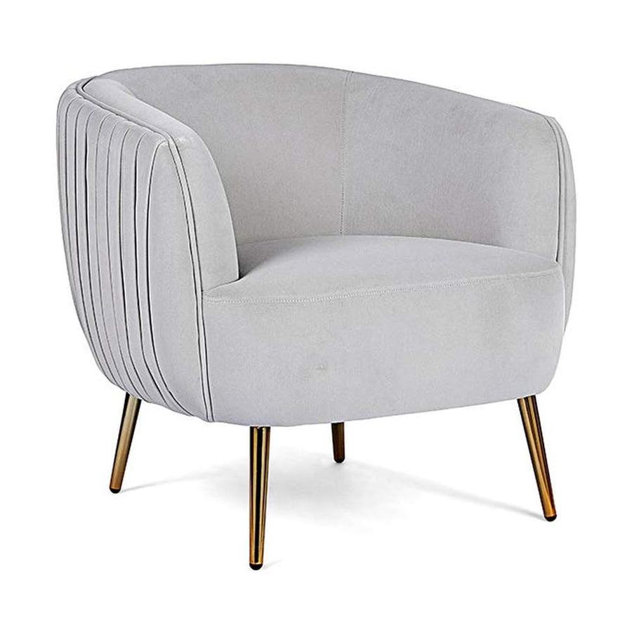 Skandináv stílusú, halványszürke színű bársonnyal kárpitozott fotel, arany színű fém lábakkal.