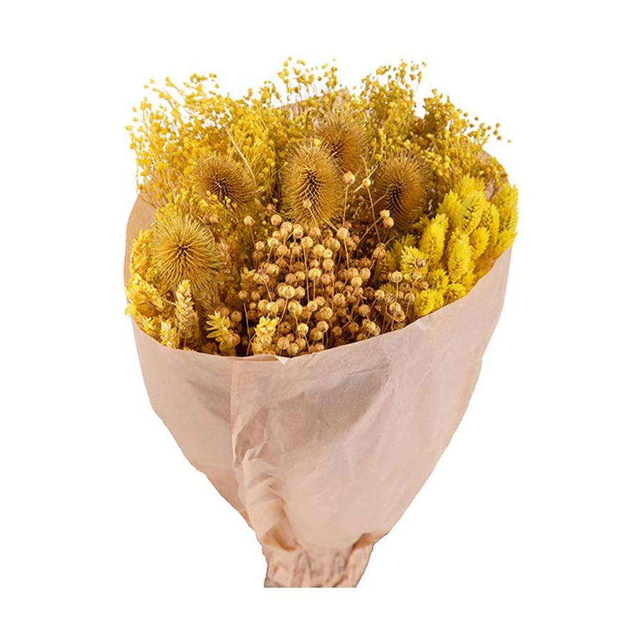 Natúr színű papírba csomagolt, 30 cm átmérőjű és 50 cm magas, vegyes kialakítású sárga színű szárított gyógynövénycsokor