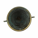 Patinás óarany színű, 26 cm magas, dombormintával díszített talpas fémkaspó