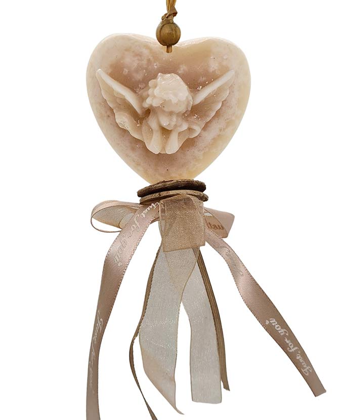 Vintage stílusú, vanília illatú kézműves illatfüzér, angyal figurás szív formájú krémviasszal.