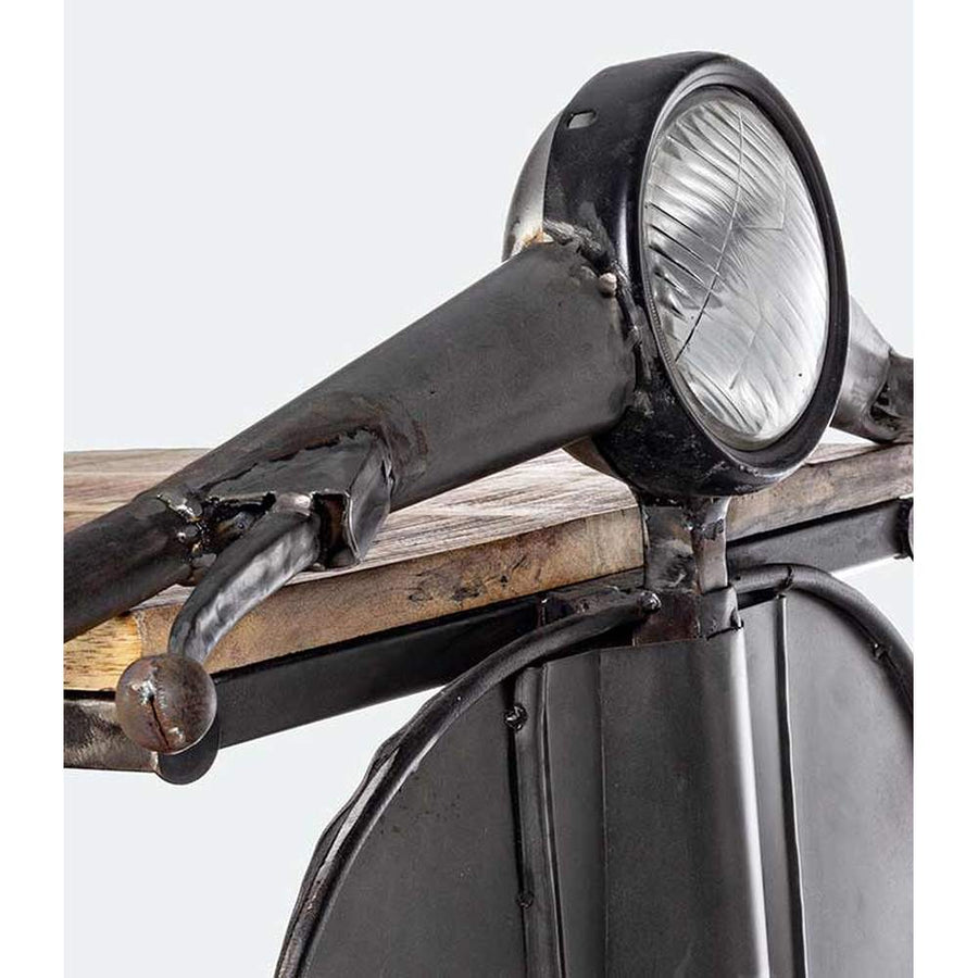 Vespa motor formájú, ezüst színű, fém kézműves bárpult konzol bortartóval, fa pult lappal.