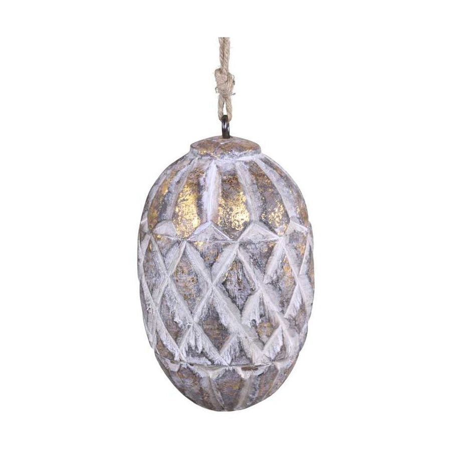 Vintage stílusú, mangófából faragott, 15 cm magas, antikolt felületű óarany színű, fenyőtoboz formájú, kézműves karácsonyfadísz