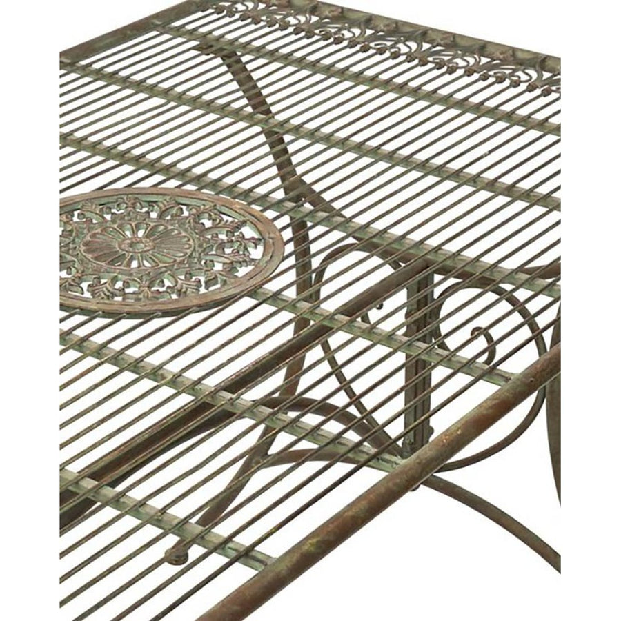 Vintage stílusú, 130 cm hosszú, patinás felületű, antikolt zöldes barna színű, fém kerti asztal