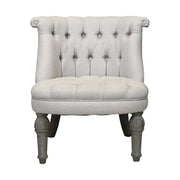 Francia stílusú vintage fotel masszív tölgyfa lábakkal, ekrü színű, gombbehúzásos technikával díszített tűzálló pamutvászon kárpittal