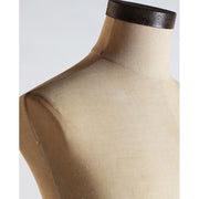 Prémium kategóriás vintage stílusú férfi próbababa díszes antikolt öntöttvas lábbal