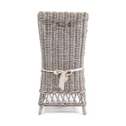 Provanszi stílusú, rattanból készült étkezőszék levehető ekrü színű lenvászon ülőpárnával.