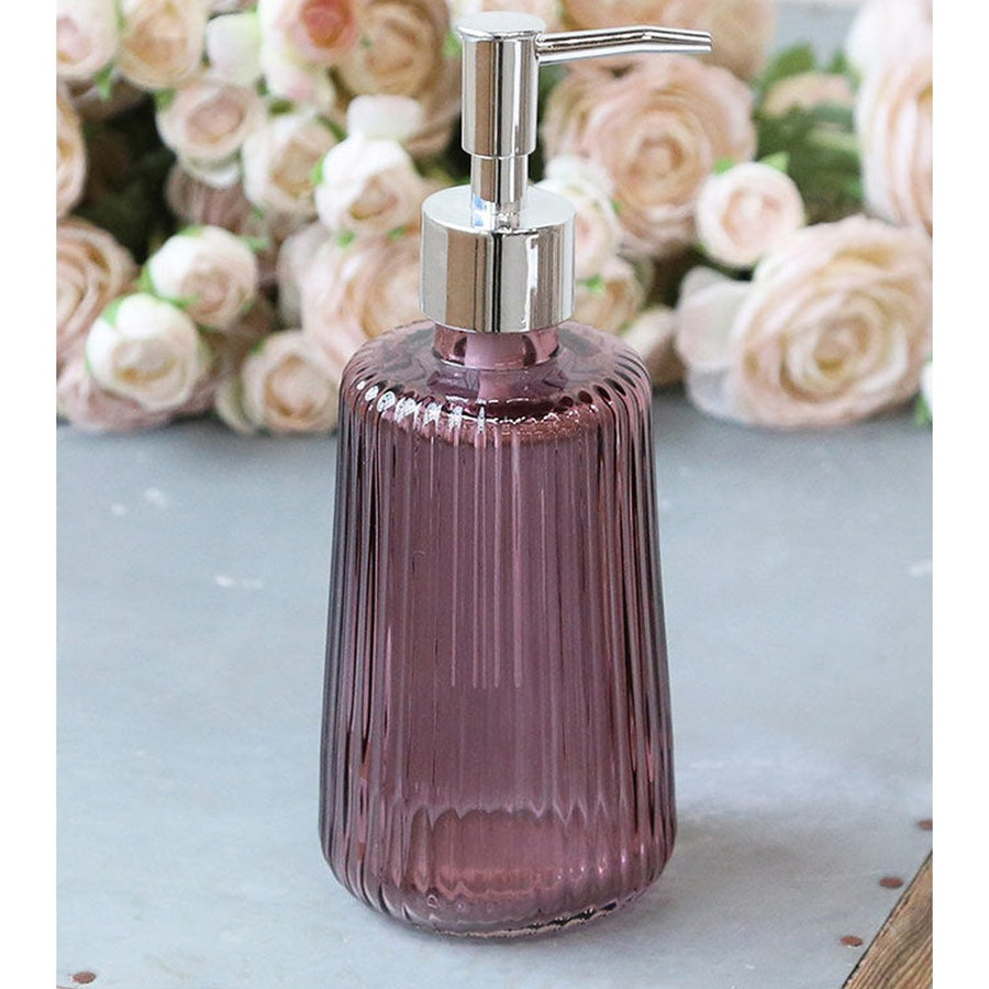 Vintage stílusú, bordázott üvegű, halvány lilásrózsaszín színű szappanadagló