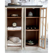 Vintage stílusú, fenyőfából készült, 123 cm hosszú, osztott üvegű, 6 ajtós antikolt vitrines tálaló nyitott ajtókkal